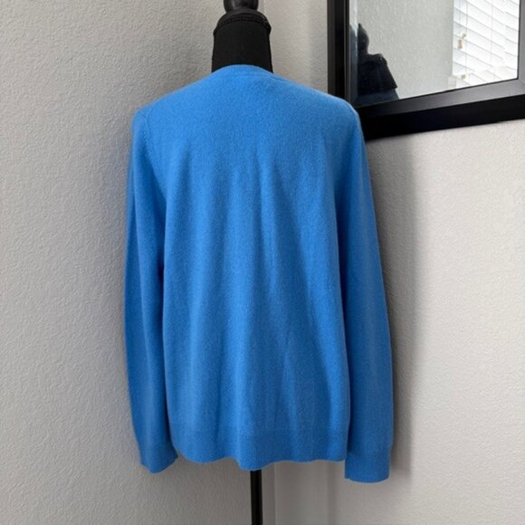TAHARI 100% Cashmere Blue V Neck Sweater XL - Picture 4 of 9